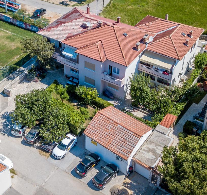 Apartaments Oma & Opa Банёл Экстерьер фото